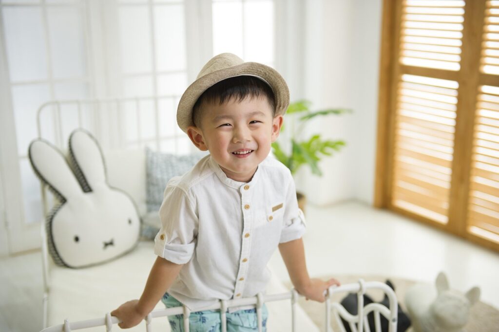 child, boy, cute-4448370.jpg